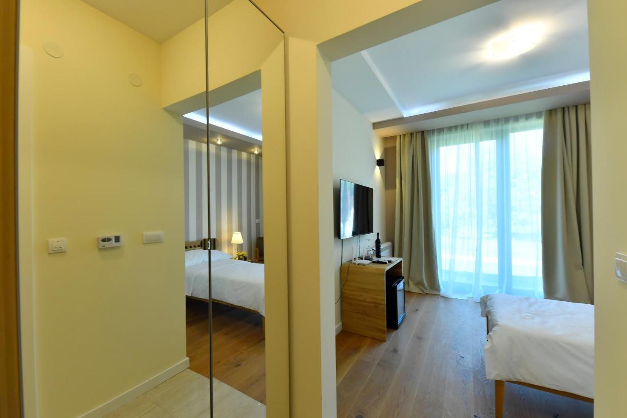 Villa Luxury Rooms - Wine Resort Semêndria Exterior foto
